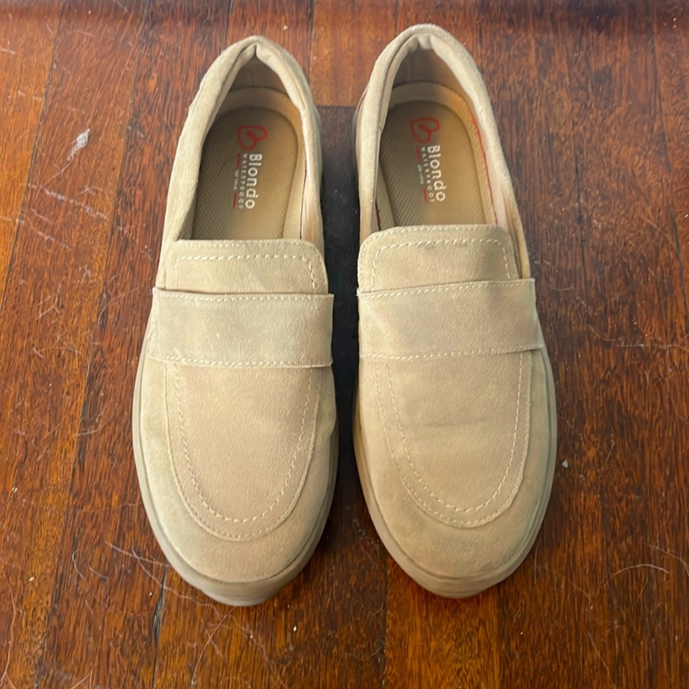 Blondo sand suede loafers